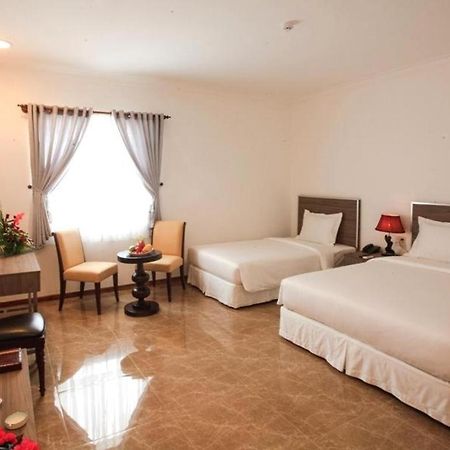Den Long Do Hotel Nha Trang Bagian luar foto