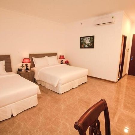 Den Long Do Hotel Nha Trang Bagian luar foto