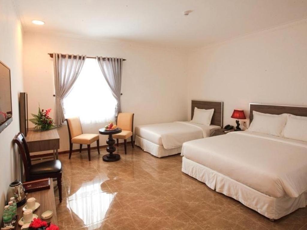 Den Long Do Hotel Nha Trang Bagian luar foto
