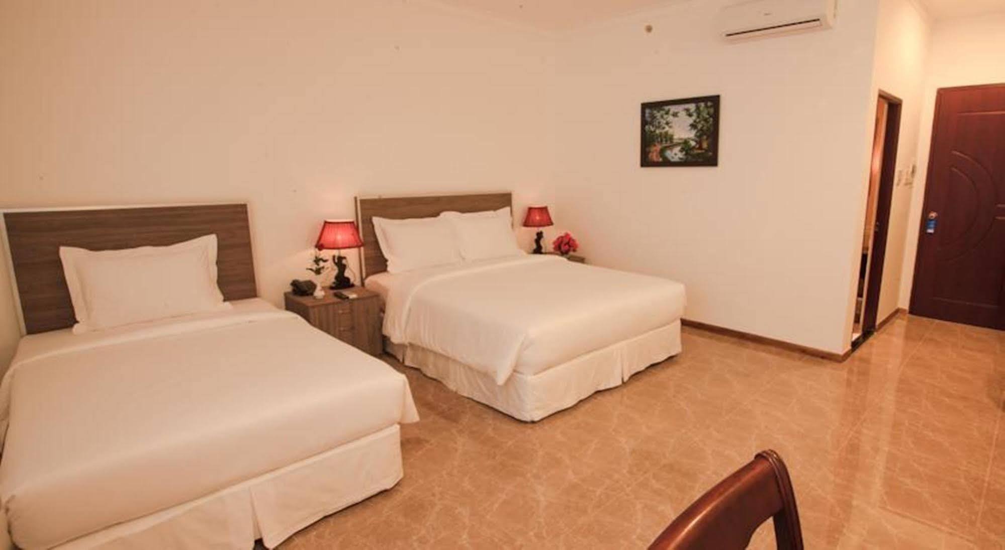 Den Long Do Hotel Nha Trang Bagian luar foto